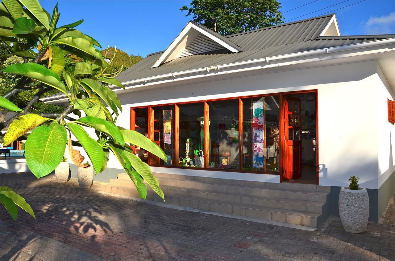 Britannia Hotel Grand Anse  Exterior photo